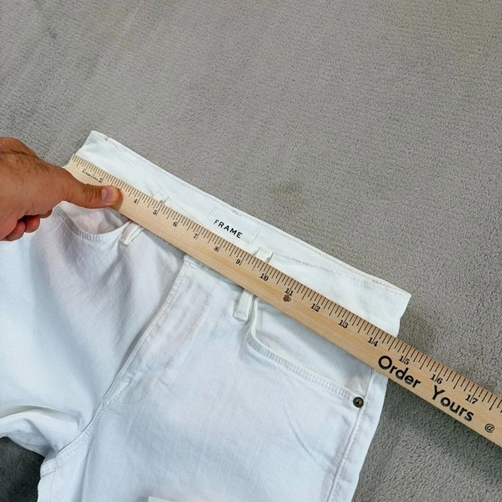 Frame Le High Flare Jeans in Blanc Women 28 Stretch Denim Designer NWOT